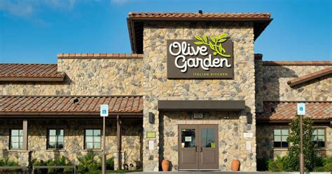 olive garden hourss|More.